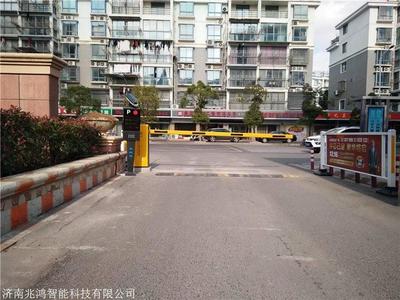 鹽城停車場管理系統 車牌識別與起落桿系統安裝解析